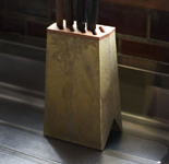 FUTAGAMI(フタガミ)真鍮の包丁立て 二上