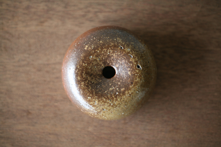 Ichiyougama Bizen ware Hanaire