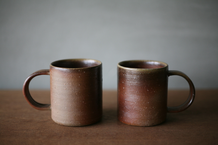 Ichiyougama Bizen ware Hanaire