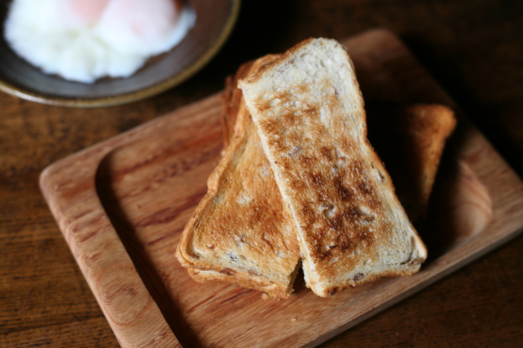 Moyai Kogei Zelkova Bread Plate