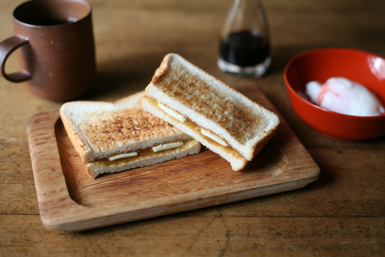 Moyai Kogei Zelkova Bread Plate