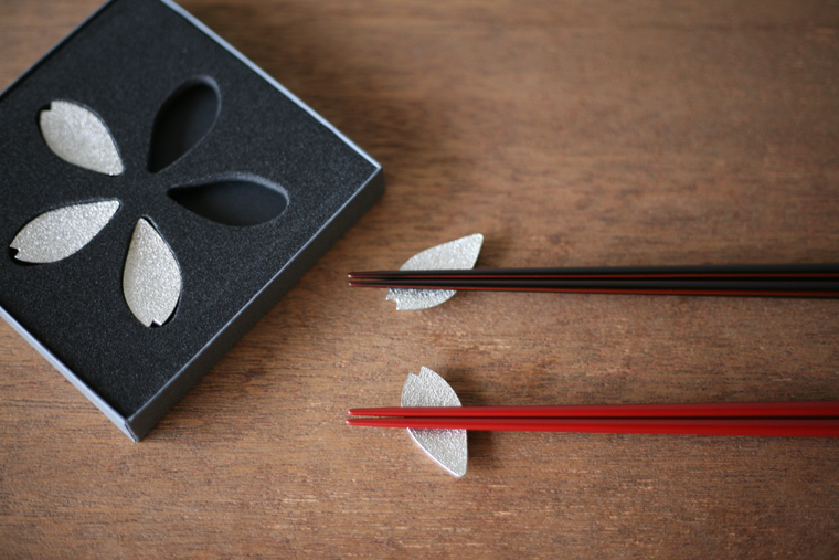 Nousaku Chopstick Rest