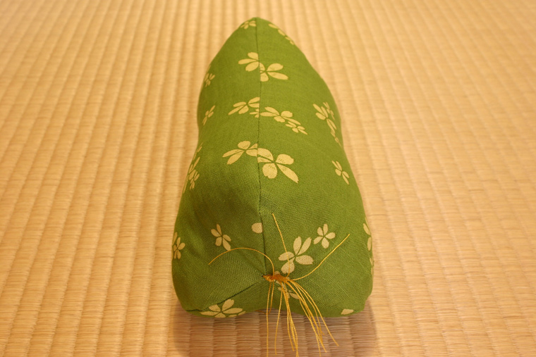 Platz(京都嵐山プラッツ) クッション つつみまくら 低反発腰まくら 通販 嵐山 通販 販売 取扱店