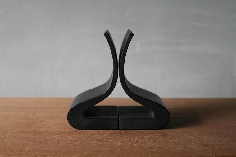 Rikucho Ogasawara Bookends