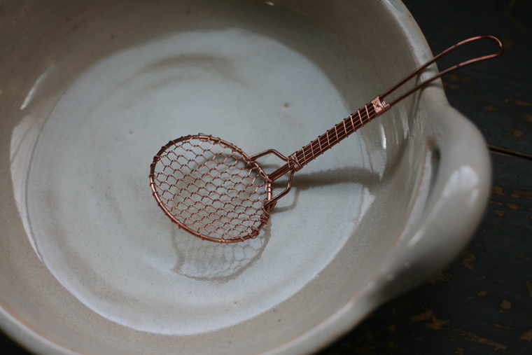 辻和金網(つじわかなあみ) 湯豆腐杓子 ゆどうふ杓子(丸大・特丸大) 通販 販売